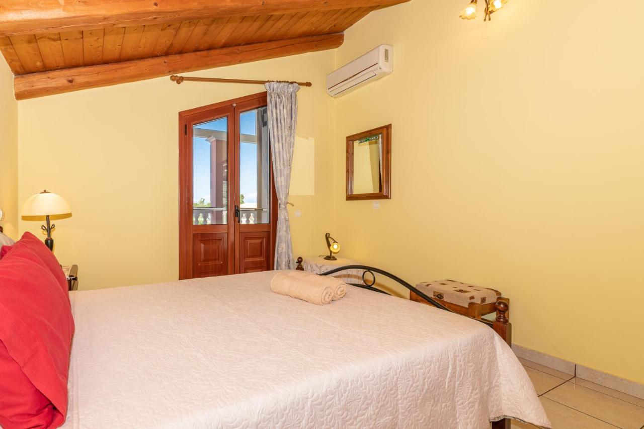 Arazzo Apartments Vasilikí Eksteriør bilde