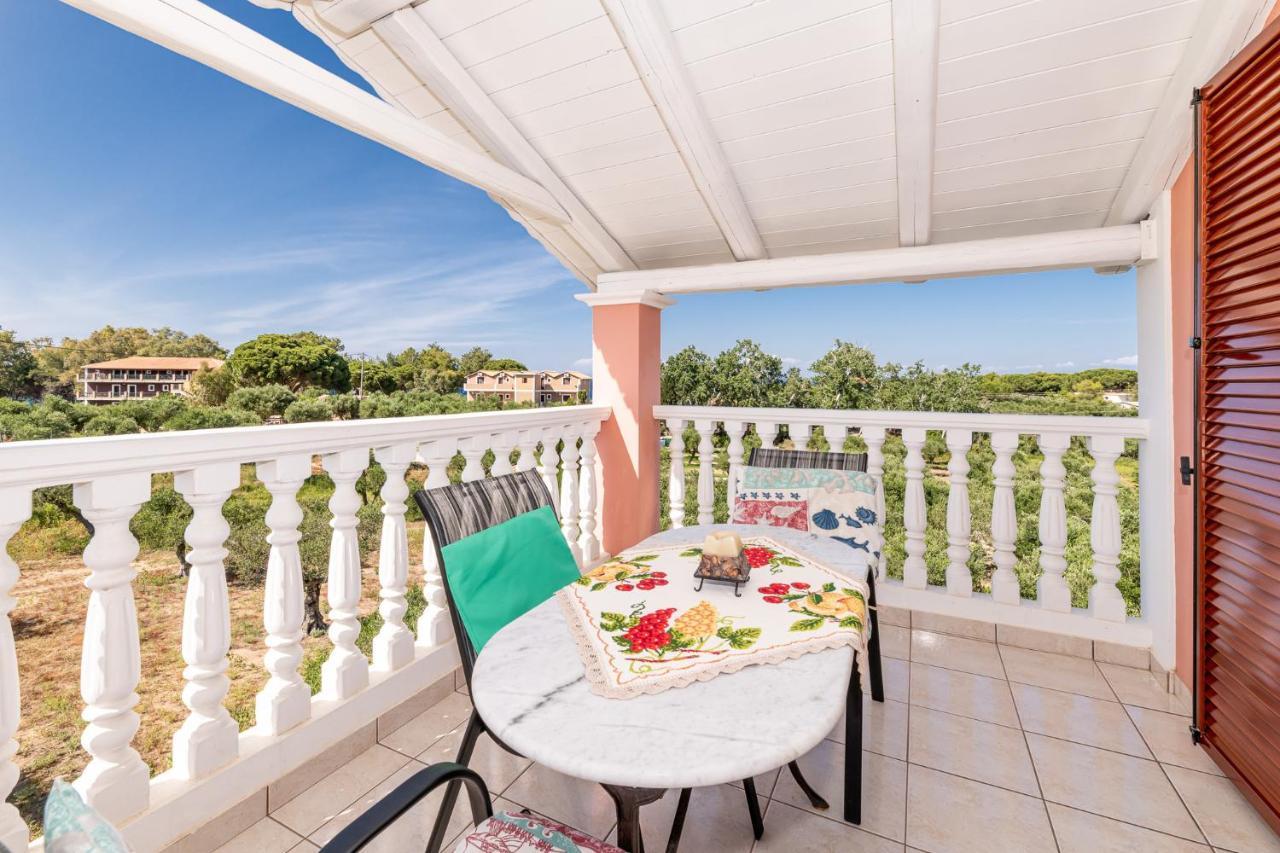 Arazzo Apartments Vasilikí Eksteriør bilde