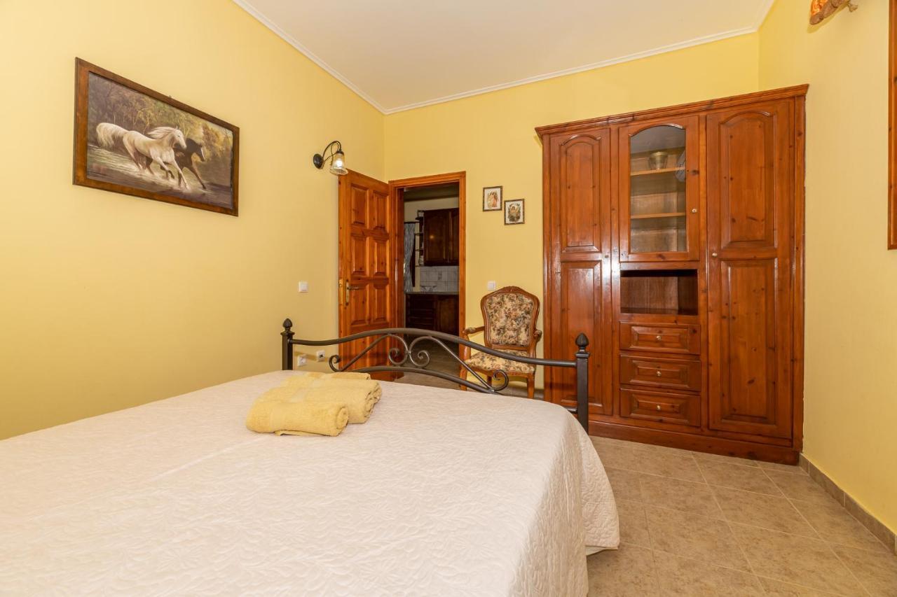 Arazzo Apartments Vasilikí Eksteriør bilde
